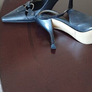 NWOT Nine West black slingback